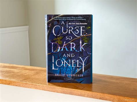 A Curse So Dark and Lonely: Suitable for Fans of High-Stakes Fantasy